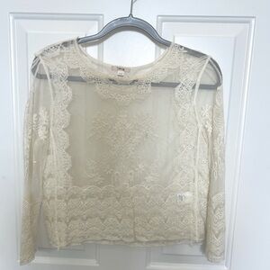 Timing Sheer Lace Top- White